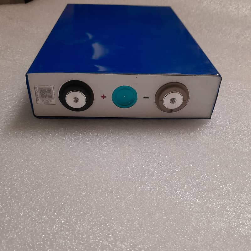 EVE life po4 lithium phosphate cells available with bulk quantity 1