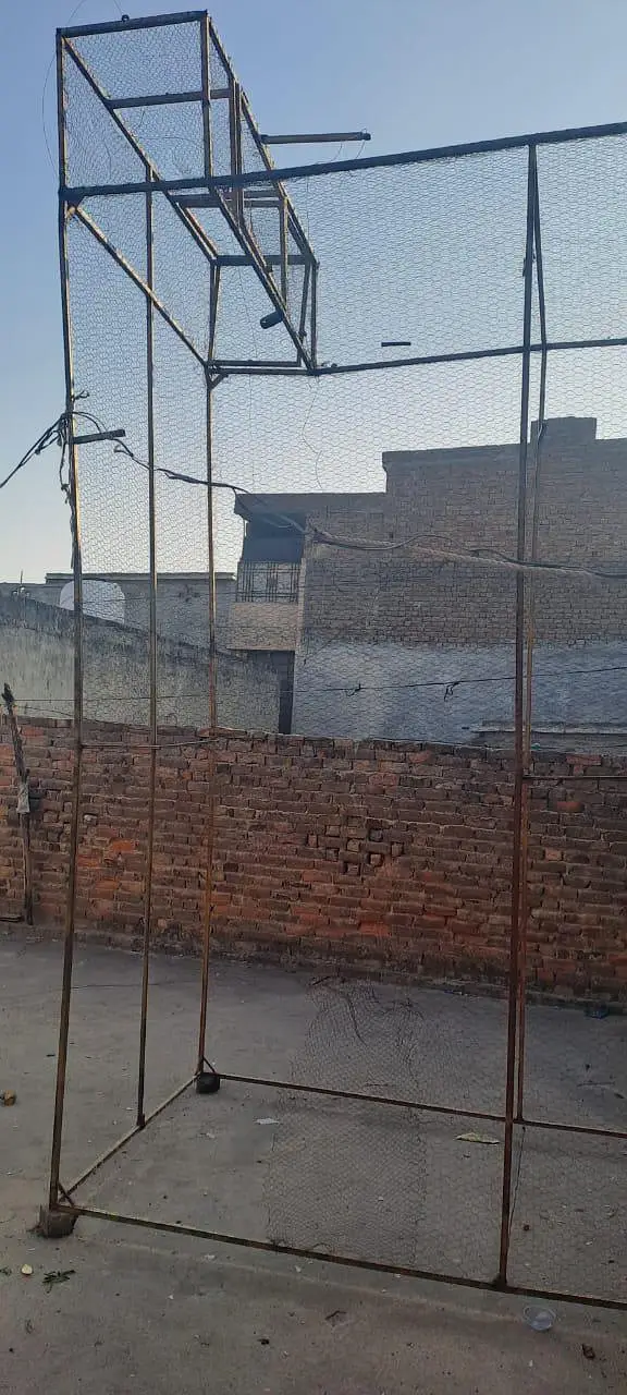 Pigeons cage for sale Size 14 feet length 5 feet width ha  net jali ha — photo 3