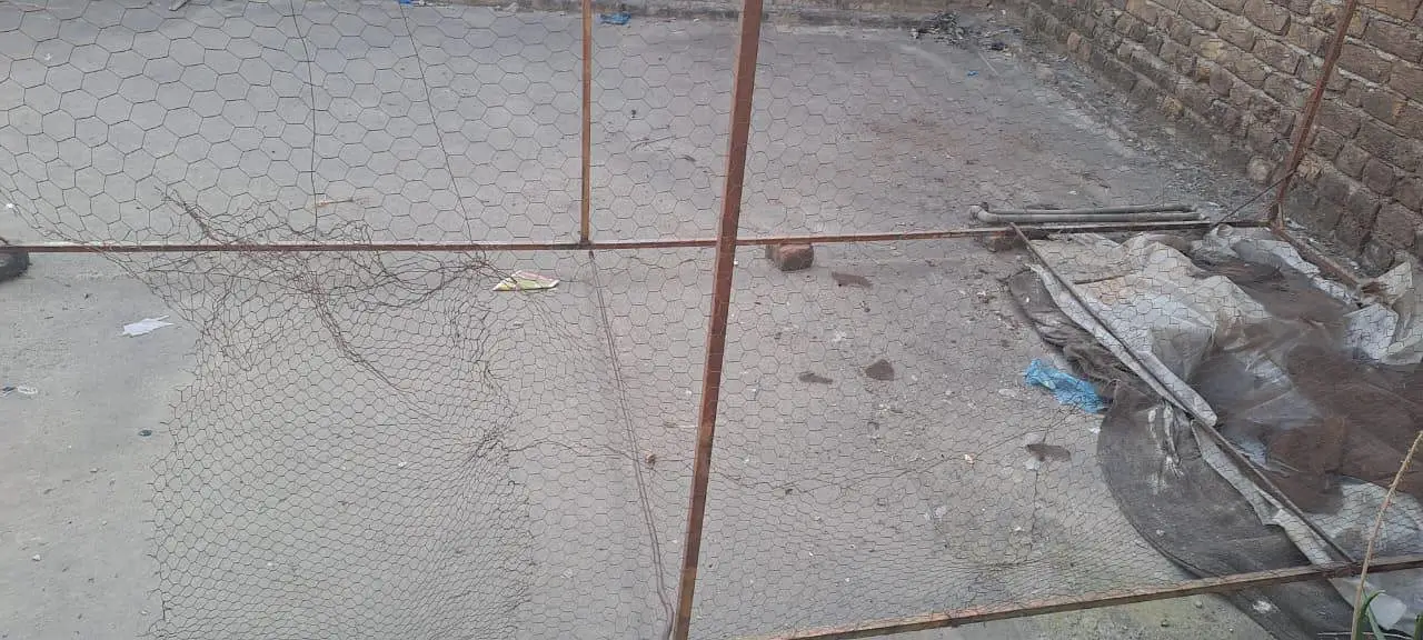 Pigeons cage for sale Size 14 feet length 5 feet width ha  net jali ha — photo 5