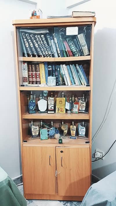 Bookshelve