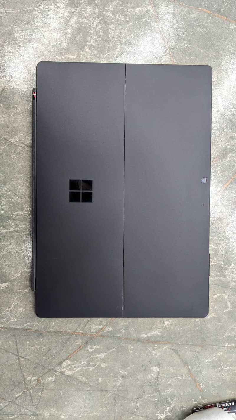 Microsoft Surface Pro 7+ 4