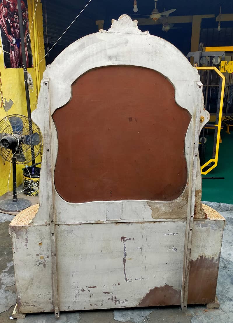 Dressing table set 1