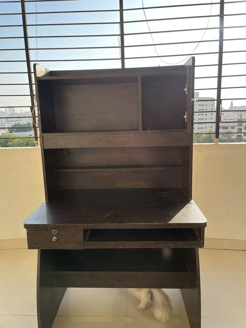 PC friendly study table 1