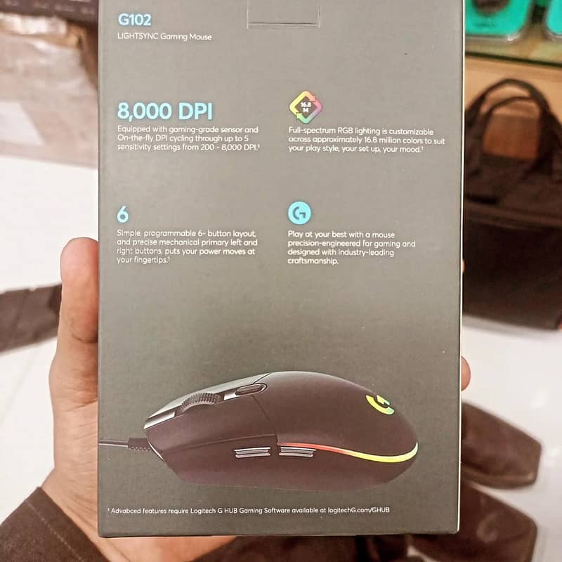 Logitech G 102 lightsync 1