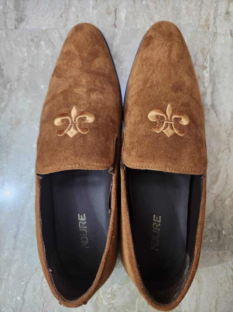 SHOES 0