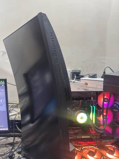 2k 165 Hz Gaming Monitor curved 32 inches
