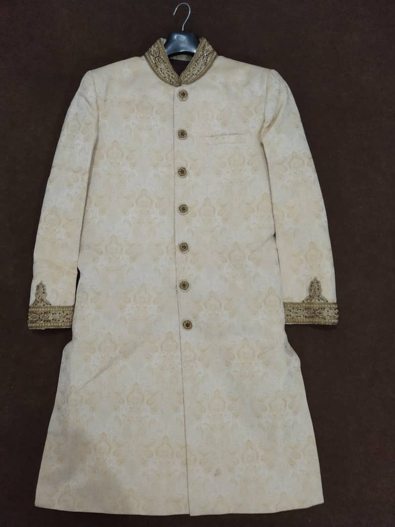 Sherwani 0