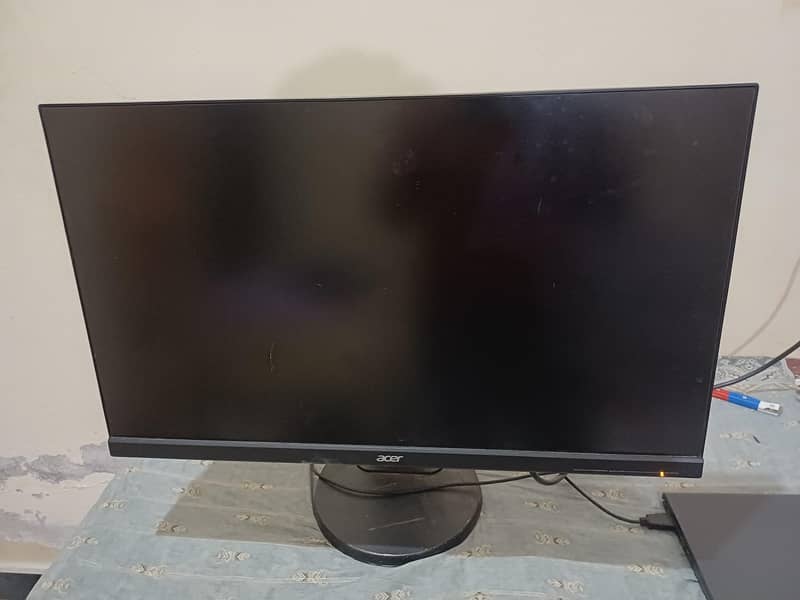 27 inch boderless display 3