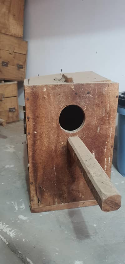 Bird breedbox / Cages