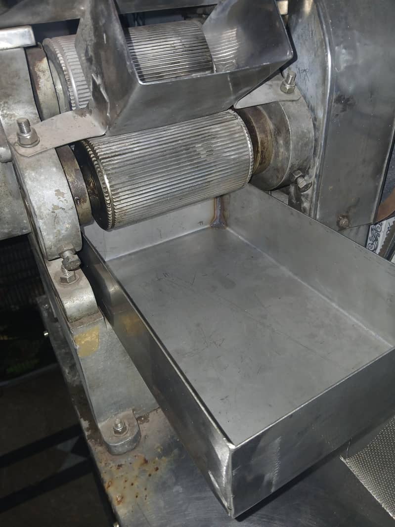 sugar cane machine 1