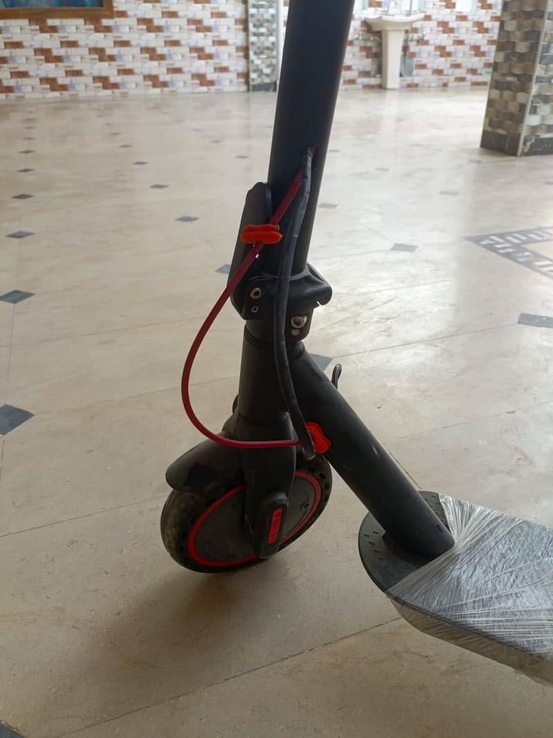 Electric Scooty 0