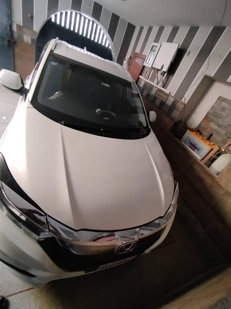 vezel z hybrid brand new 5