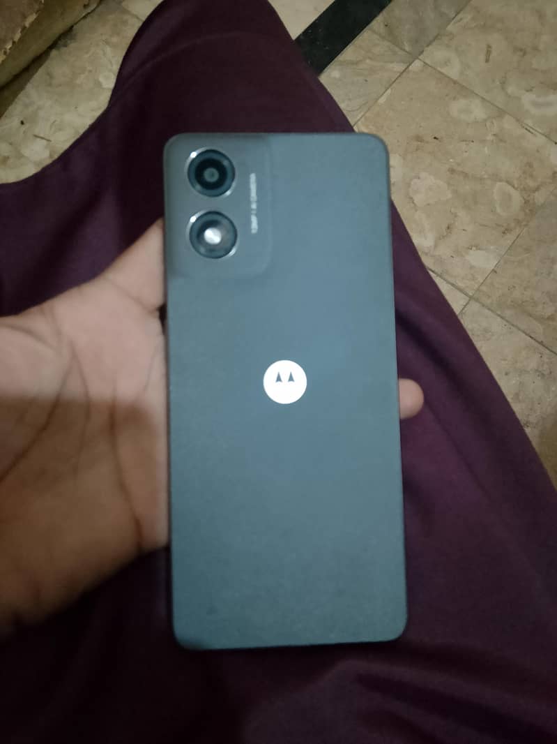 Moto e14 0
