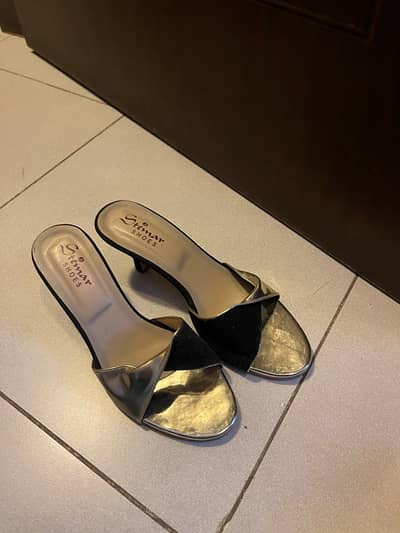 beautiful heals size 7