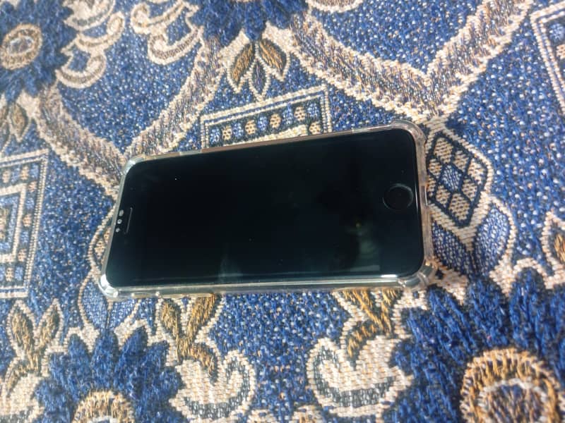 iphone SE 2020 3