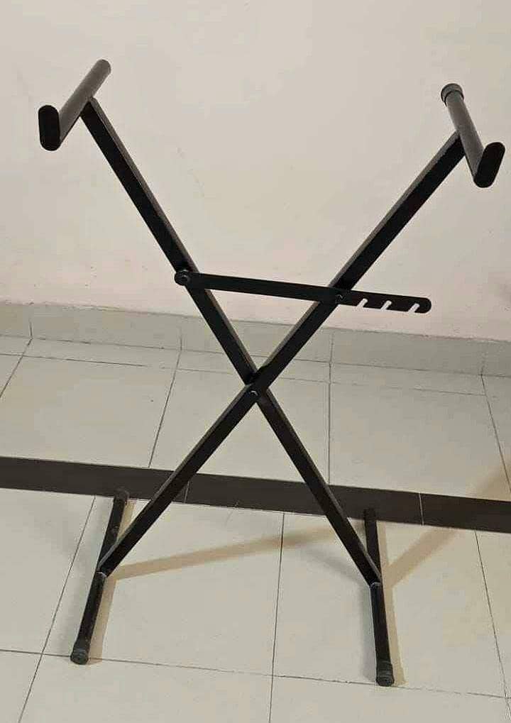 Keyboard  Stand 2