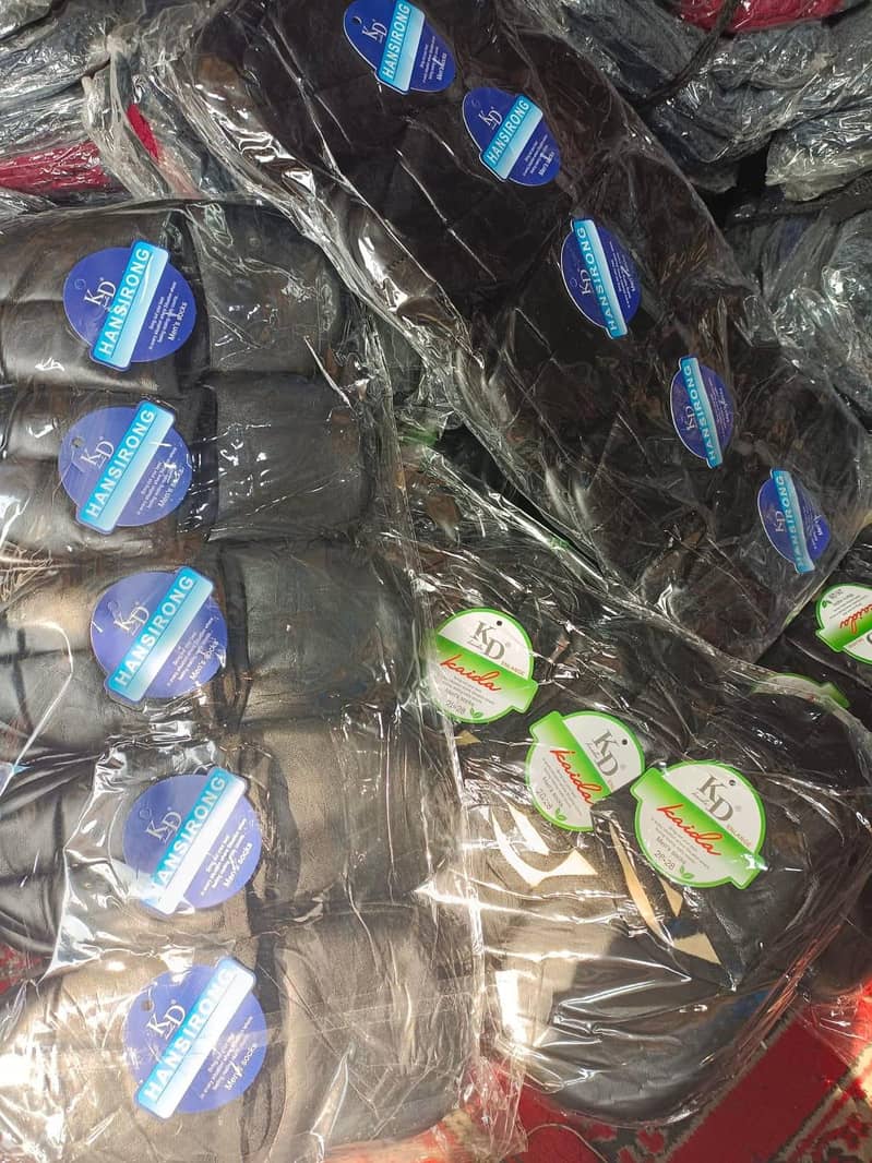 مردوں اور عورتوں کے لیے بہترین گرم اعلی کوالٹی کے موزے 1