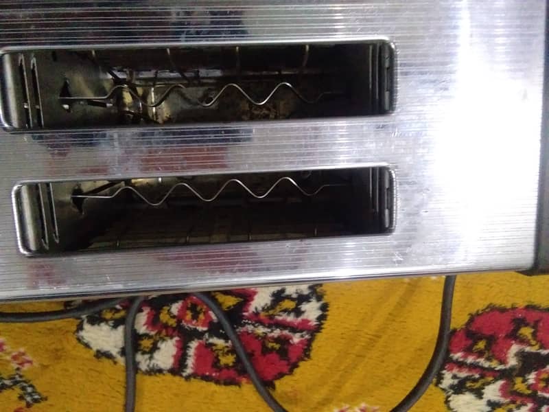 Toaster 2 Bread Slices 7