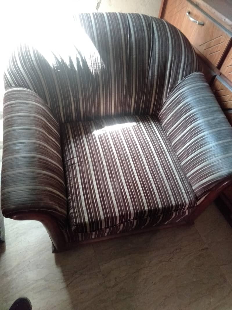 Sofa solid wood 0