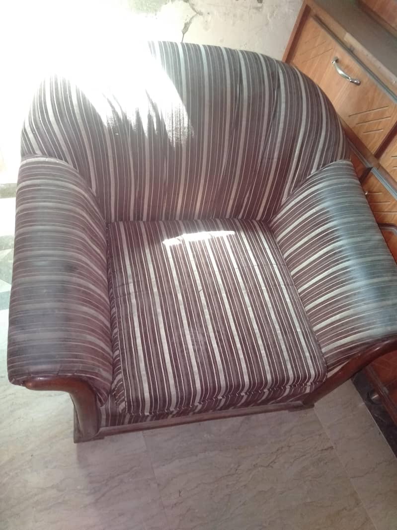 Sofa solid wood 1