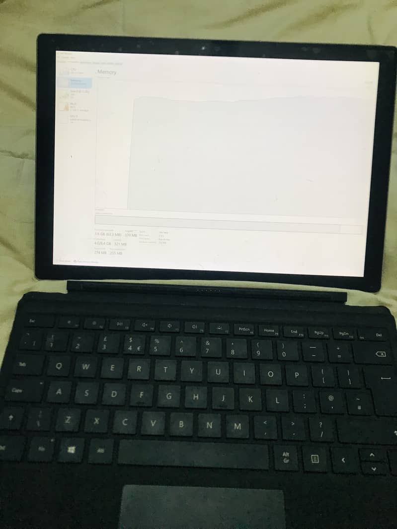 Microsoft surface pro 4 8