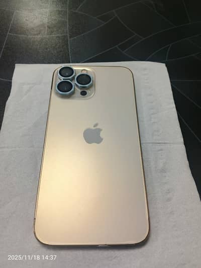 Iphone 13 pro max. Pta approved 512GB