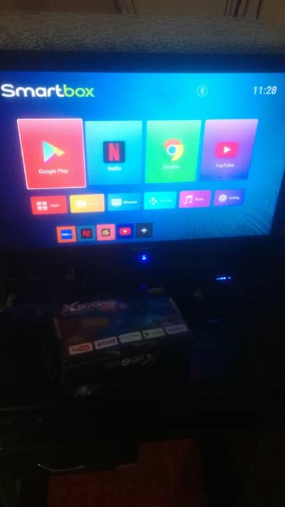 Android Tv with 19 inch led Hd