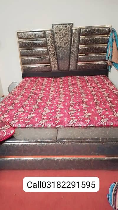 complete bedroom set with mattress in surjani add details parhe