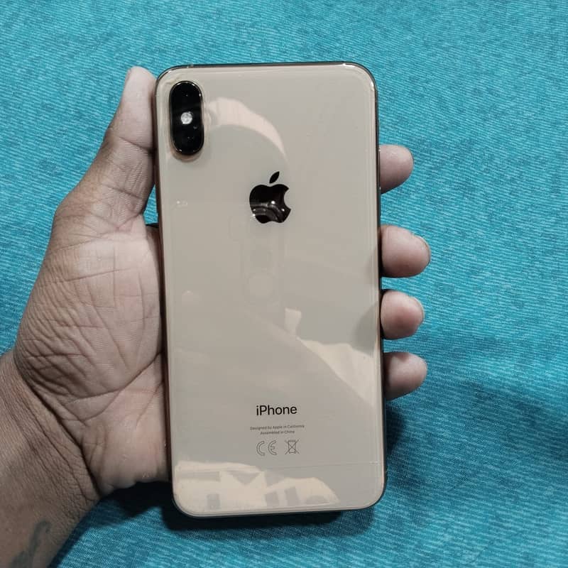 iPhone XS Max 1