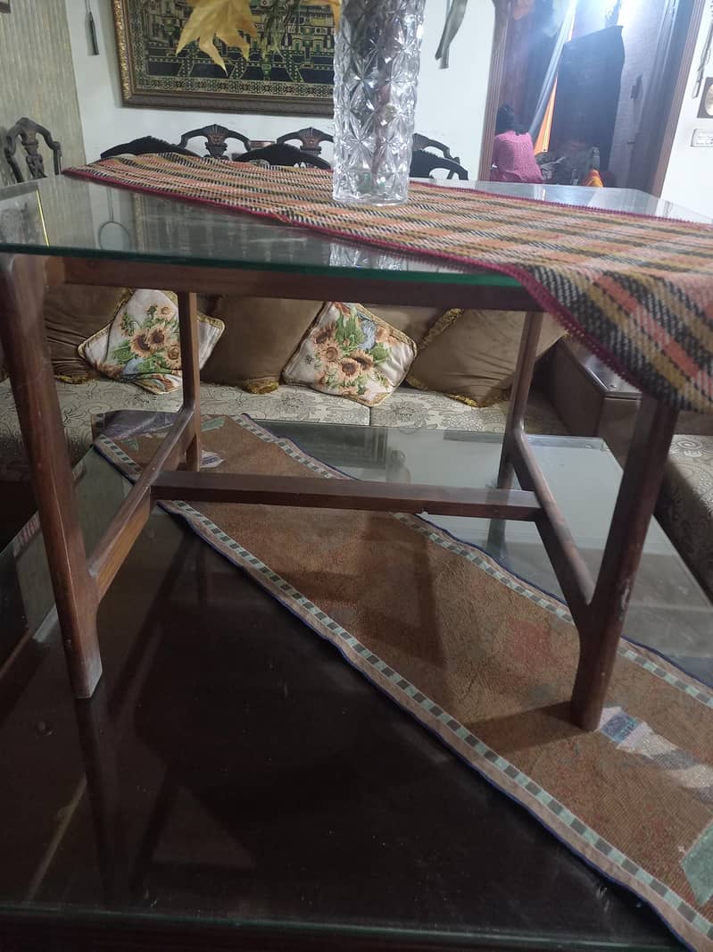 glass table 0