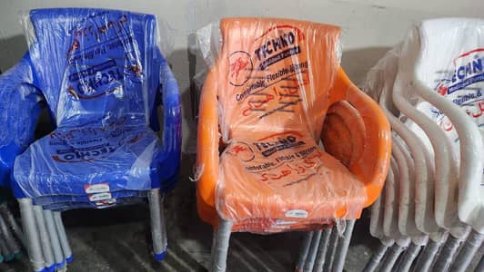 100 percent crystal pure plastic  lifetime warranty