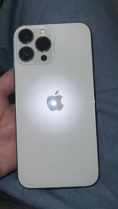 Iphone 13 pro max 256 gb good as new