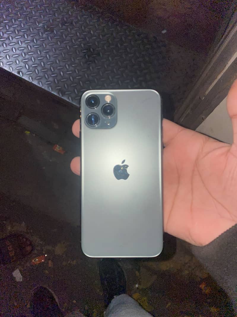 iPhone 11 Pro 0