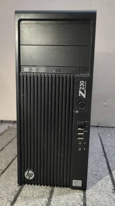 Core i5 4th Gen Desktop Tower with 1080p LED