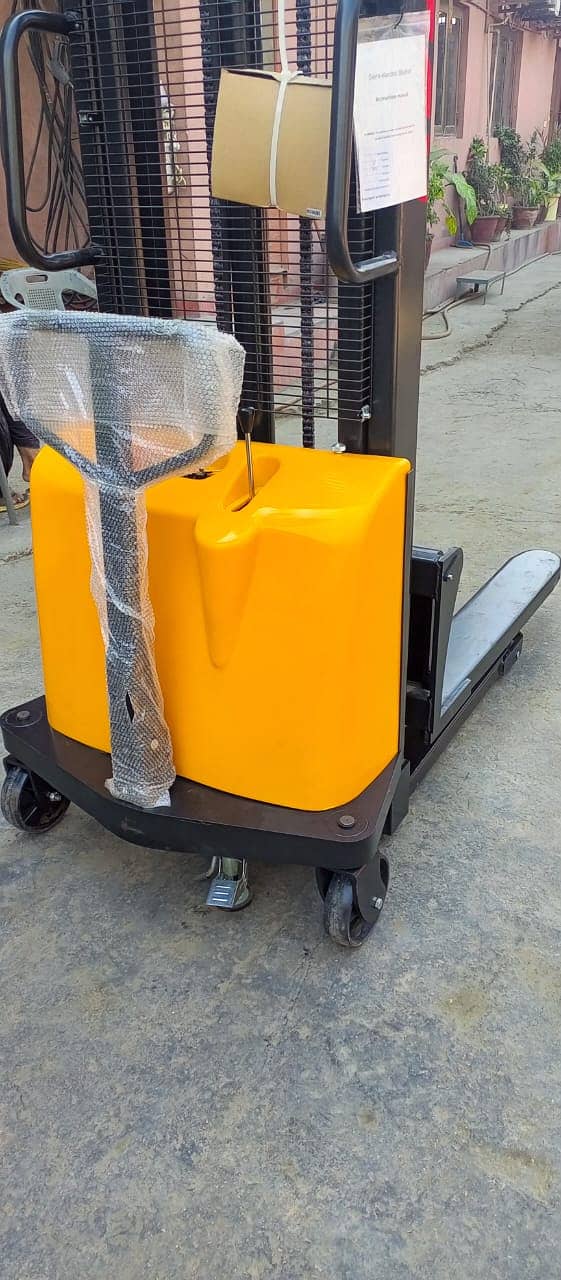 drum stacker, drum loader, drum lifter, trolley, drum pallet lifter 18