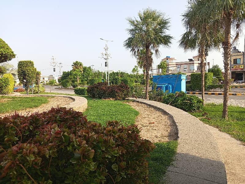 Spacious Good Location Residential Plot Is Available In Ajwa City For sale 4