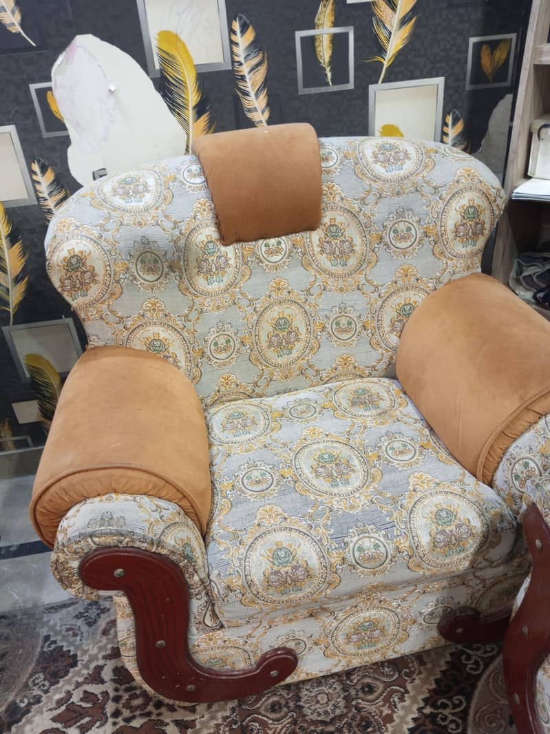 Sofa Set with center table 1