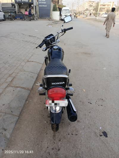 Honda Especial Edition