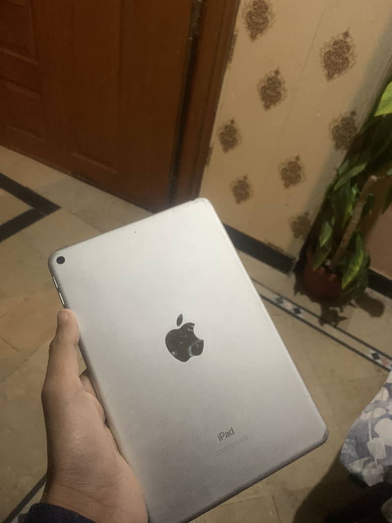 IPAD MINI 5 5