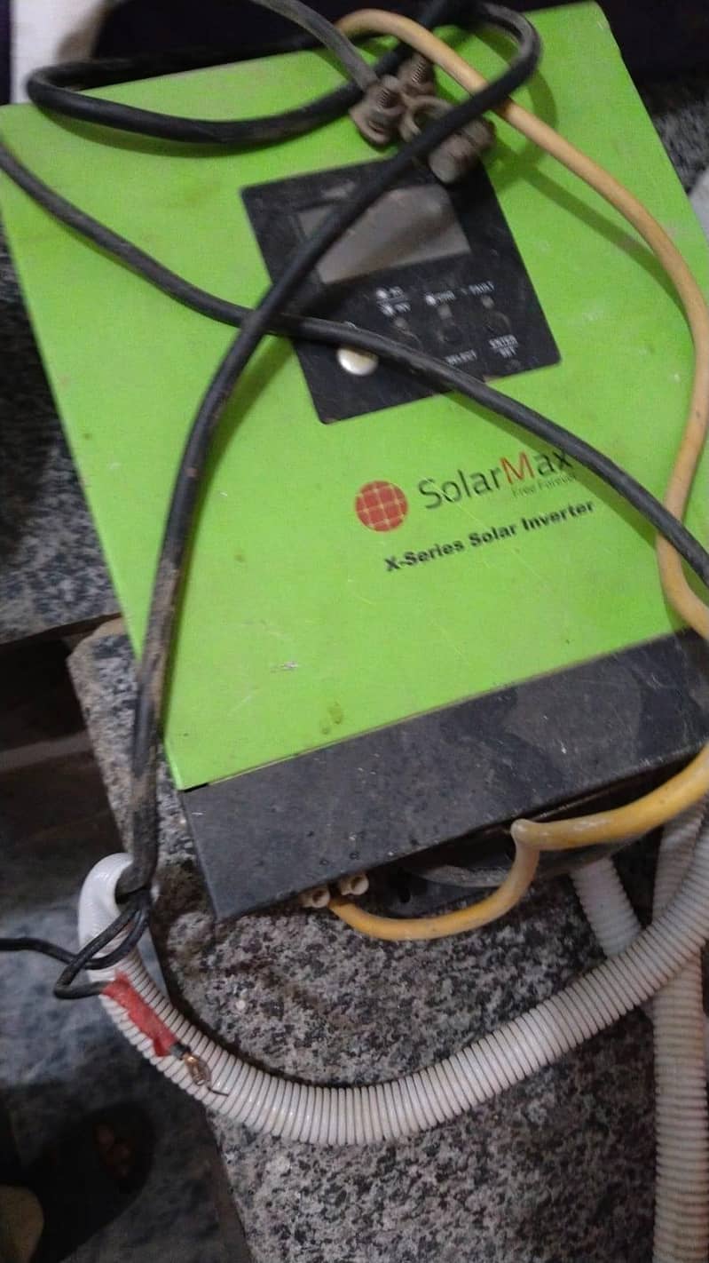 complete 2KW solar setup 0