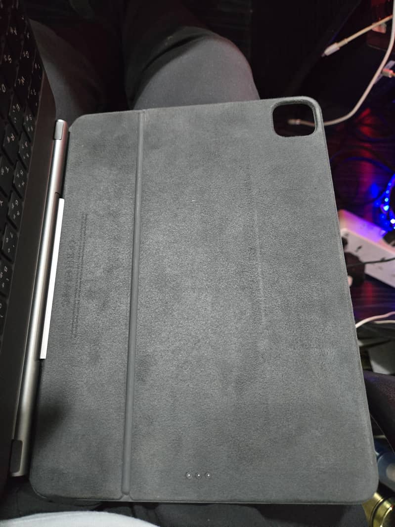 iPad Pro Magic keybord 6