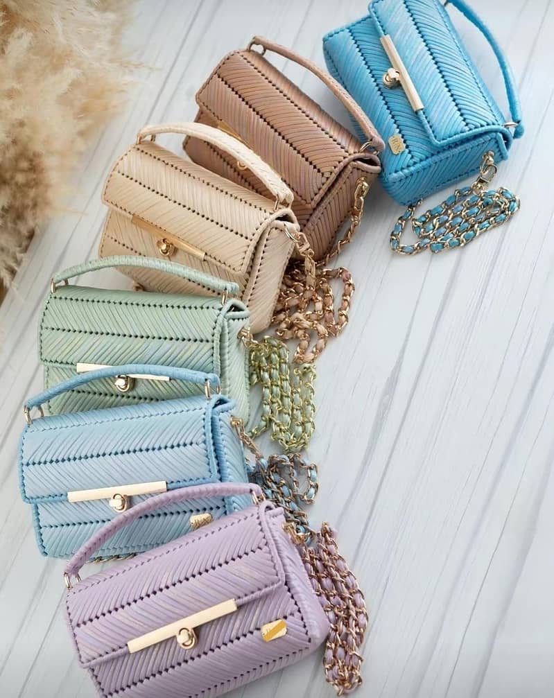 Handbags 0