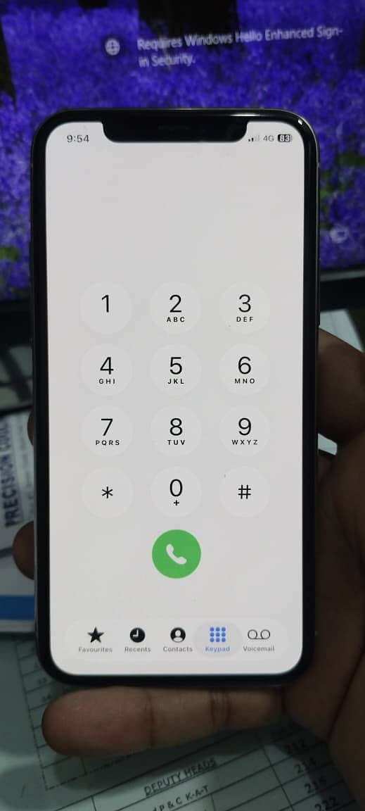 Apple iPhone 11 Pro 4