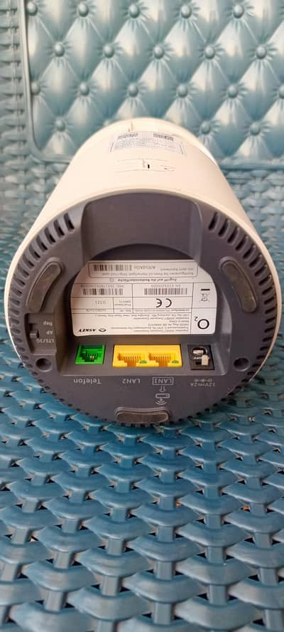 O2 HomeSpot LTE Sim Router