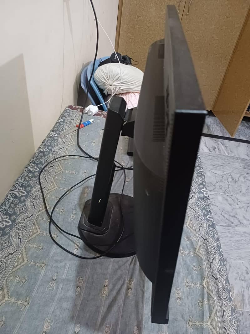 lcd screen boder less 6