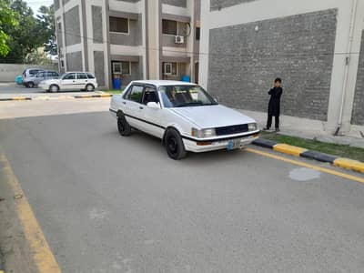 86 crola 600000 say kam walay rabta na krin plz