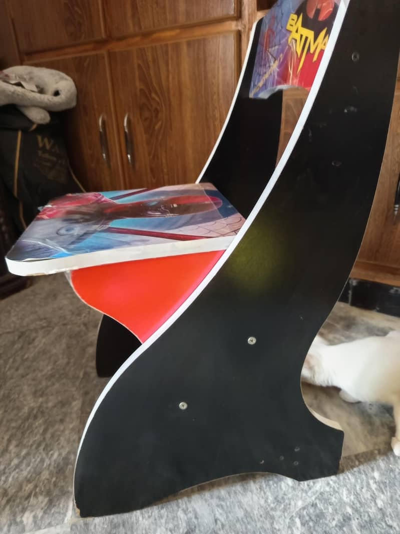 study Table for kids 7