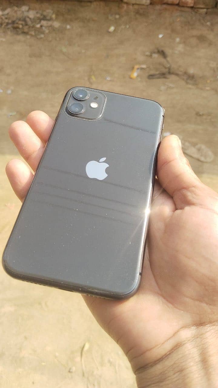 iPhone 11 6