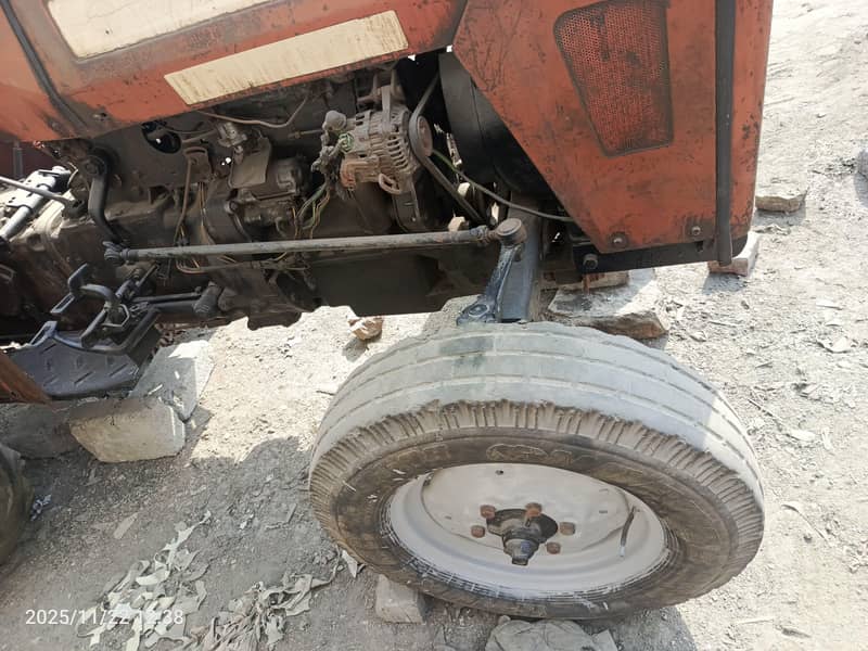 2015 model tractor 4