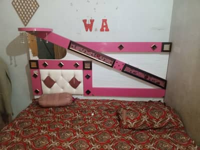 bed room set 4 pis with out matras